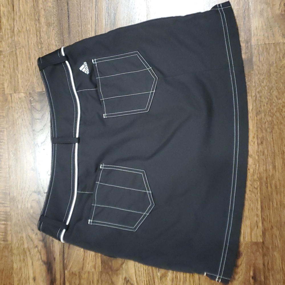 Womens Adidas ClimaCool black & white skort size 6 - Picture 2 of 5